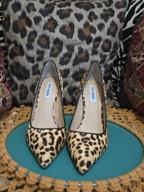 Steve Madden Daisie Animal Leopard Calf Fur Pumps Tan/Black 9